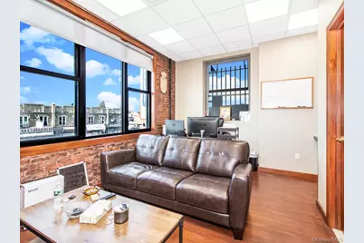 205-02 Jamaica Avenue, Hollis, NY 11423 - Photo 17