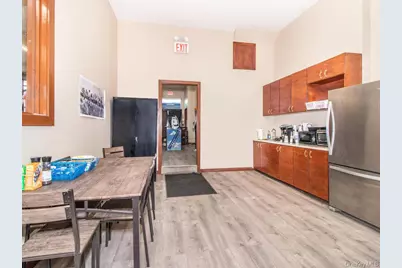 205-02 Jamaica Avenue, Hollis, NY 11423 - Photo 7