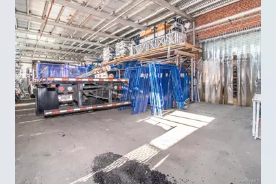 205-02 Jamaica Avenue, Hollis, NY 11423 - Photo 13