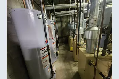 59-49 56th Drive, Maspeth, NY 11378 - Photo 15