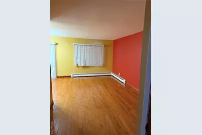 7961 78th Avenue, Glendale, NY 11385 - Photo 11