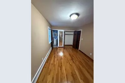 7961 78th Avenue, Glendale, NY 11385 - Photo 7