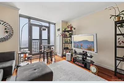 10 City Place #23F, White Plains, NY 10601 - Photo 3
