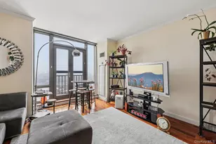 10 City Pl, White Plains, NY 10601 - Photo 3