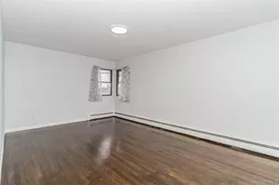 77 Lucille Ave, Elmont, NY 11003 - Photo 31