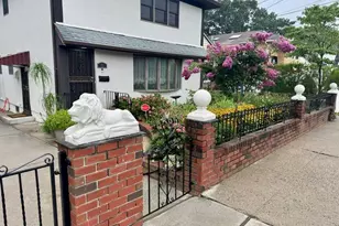 77 Lucille Ave, Elmont, NY 11003 - Photo 5