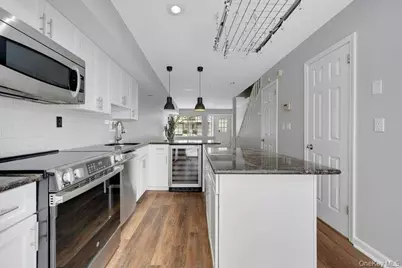 202 Park Ridge Lane, White Plains, NY 10603 - Photo 13