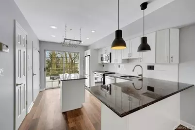 202 Park Ridge Lane, White Plains, NY 10603 - Photo 9