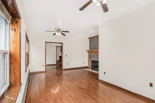 21-62 24th St, Astoria, NY 11105 - Photo 17