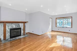 21-62 24th St, Astoria, NY 11105 - Photo 5