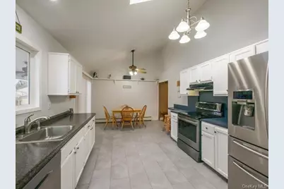 8 Shelley Court, Middle Island, NY 11953 - Photo 11