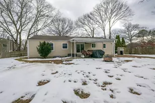 8 Shelley Ct, Middle Island, NY 11953 - Photo 23