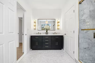 2 Wynmor Road, Scarsdale, NY 10583 - Photo 23