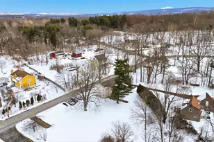 116-118 Carpenter Rd, Hopewell Junction, NY 12533 - Photo 9