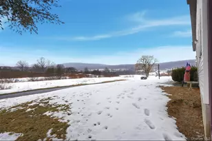 223 Vineyard Ave, Highland, NY 12528 - Photo 25