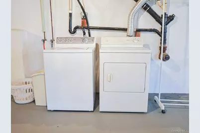 8 Wood Terrace, Newburgh, NY 12550 - Photo 35