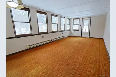 8 Wood Terrace, Newburgh, NY 12550 - Photo 27