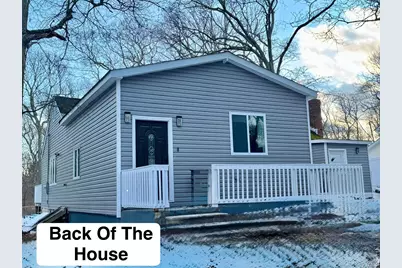 4 Ashton Road, Medford, NY 11763 - Photo 1