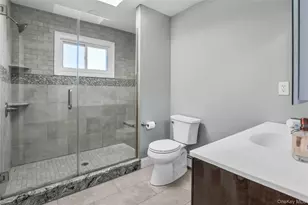 7 Miller Dr, Lake Grove, NY 11755 - Photo 11