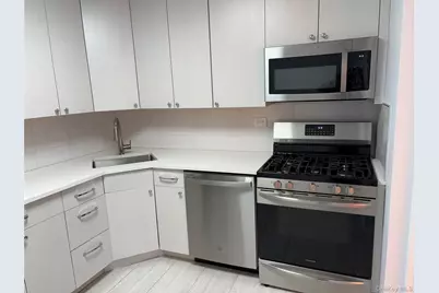 1 Bay Club Drive #19B, Bayside, NY 11360 - Photo 13