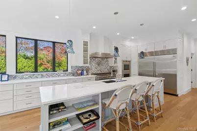 9 Debras Way, Wainscott, NY 11975 - Photo 9