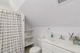 9 Debras Way, Wainscott, NY 11975 - Photo 21