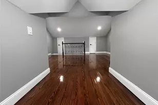 110-24 207th St, Queens Village, NY 11429 - Photo 15