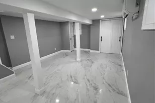 110-24 207th St, Queens Village, NY 11429 - Photo 21