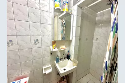 677 E 38th Street, Brooklyn, NY 11210 - Photo 9