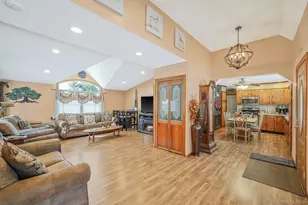 68 Coppersmith Rd, Levittown, NY 11756 - Photo 7