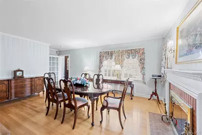 449 Mineola Boulevard, Williston Park, NY 11596 - Photo 7