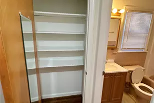 174 Orange Ave, Suffern, NY 10901 - Photo 17