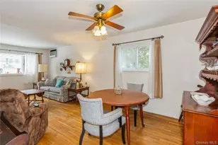 51 Forest Ave, West Babylon, NY 11704 - Photo 7