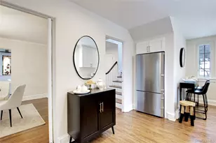 27 Oakland Dr, Port Washington, NY 11050 - Photo 11