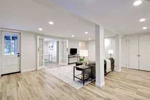 27 Oakland Dr, Port Washington, NY 11050 - Photo 21