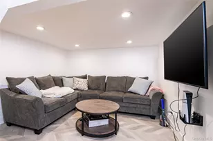 17 Armell St, Huntington Station, NY 11746 - Photo 11