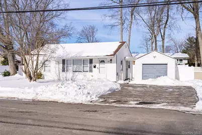 17 Armell Street, Huntington Station, NY 11746 - Photo 1