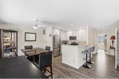 41 Jefferson Oval #G, Yorktown Heights, NY 10598 - Photo 3