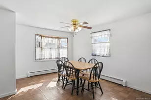 28 Paddock Pl, Newburgh, NY 12550 - Photo 11