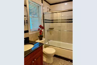 82 Park Avenue #4, Amityville, NY 11701 - Photo 3