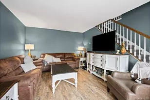 231 Springmeadow Dr, Holbrook, NY 11741 - Photo 9