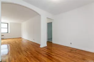 150 S Middle Neck Rd, Great Neck, NY 11021 - Photo 5