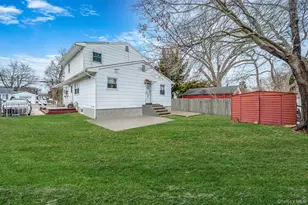 [Address not provided], Lindenhurst, NY 11757 - Photo 21