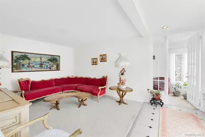 45 Aka 47 Saint James Terrace, Yonkers, NY 10704 - Photo 5