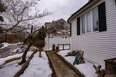 45 Aka 47 Saint James Terrace, Yonkers, NY 10704 - Photo 23