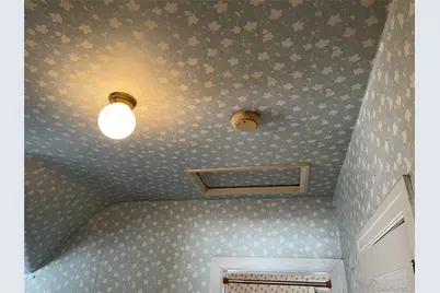 39 McCollom Place, Yonkers, NY 10704 - Photo 21