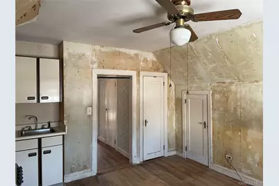 39 McCollom Place, Yonkers, NY 10704 - Photo 17