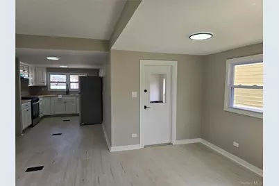 16 Jennifer Court, Poughkeepsie, NY 12601 - Photo 19