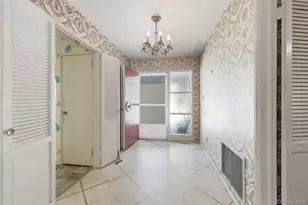 22 Wenwood Dr, Glen Head, NY 11545 - Photo 11