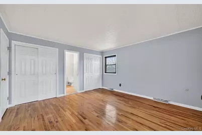 8 Badami Drive, Middletown, NY 10941 - Photo 5